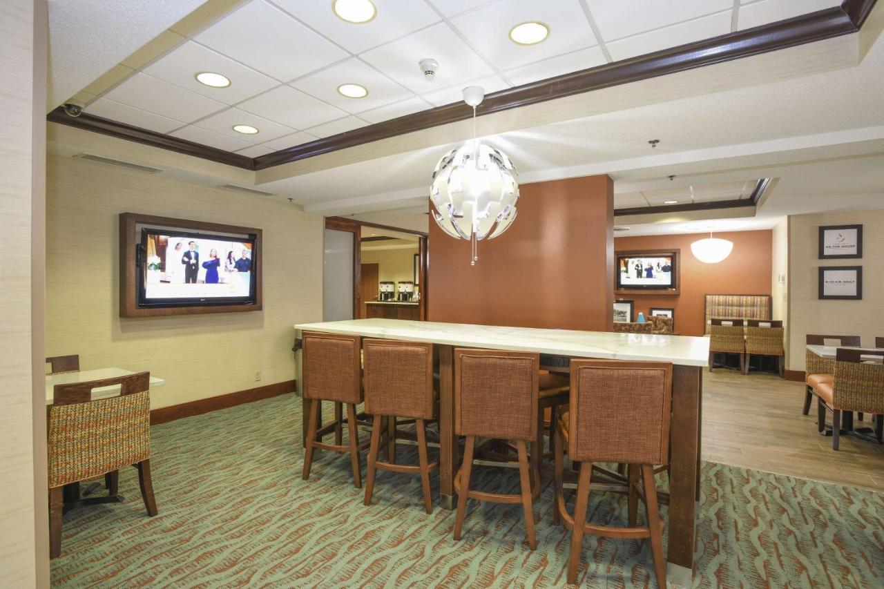 Hampton Inn Cincinnati Eastgate Екстериор снимка