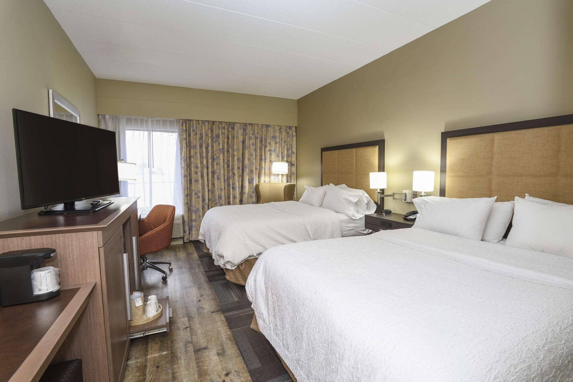 Hampton Inn Cincinnati Eastgate Екстериор снимка