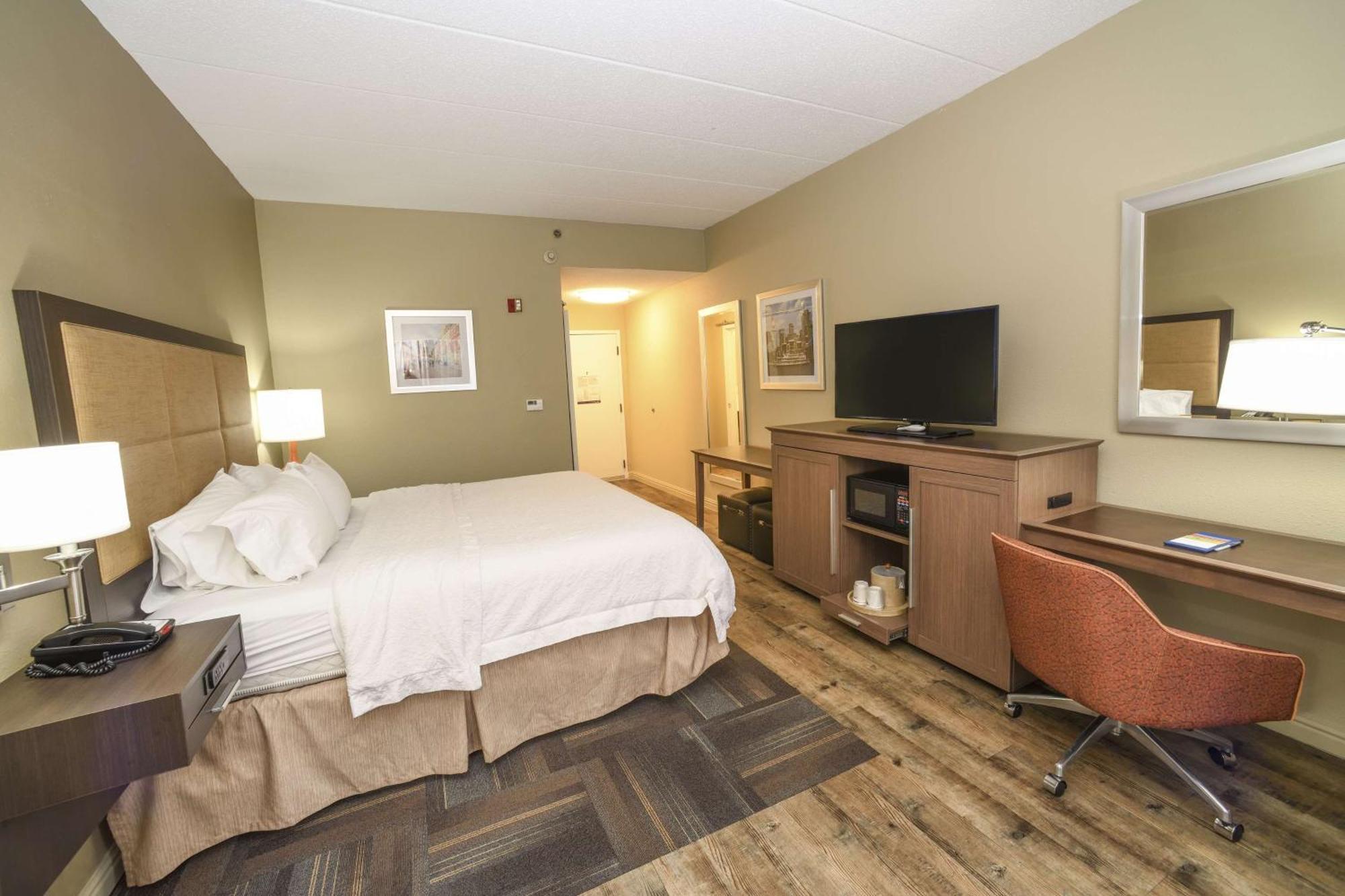 Hampton Inn Cincinnati Eastgate Екстериор снимка