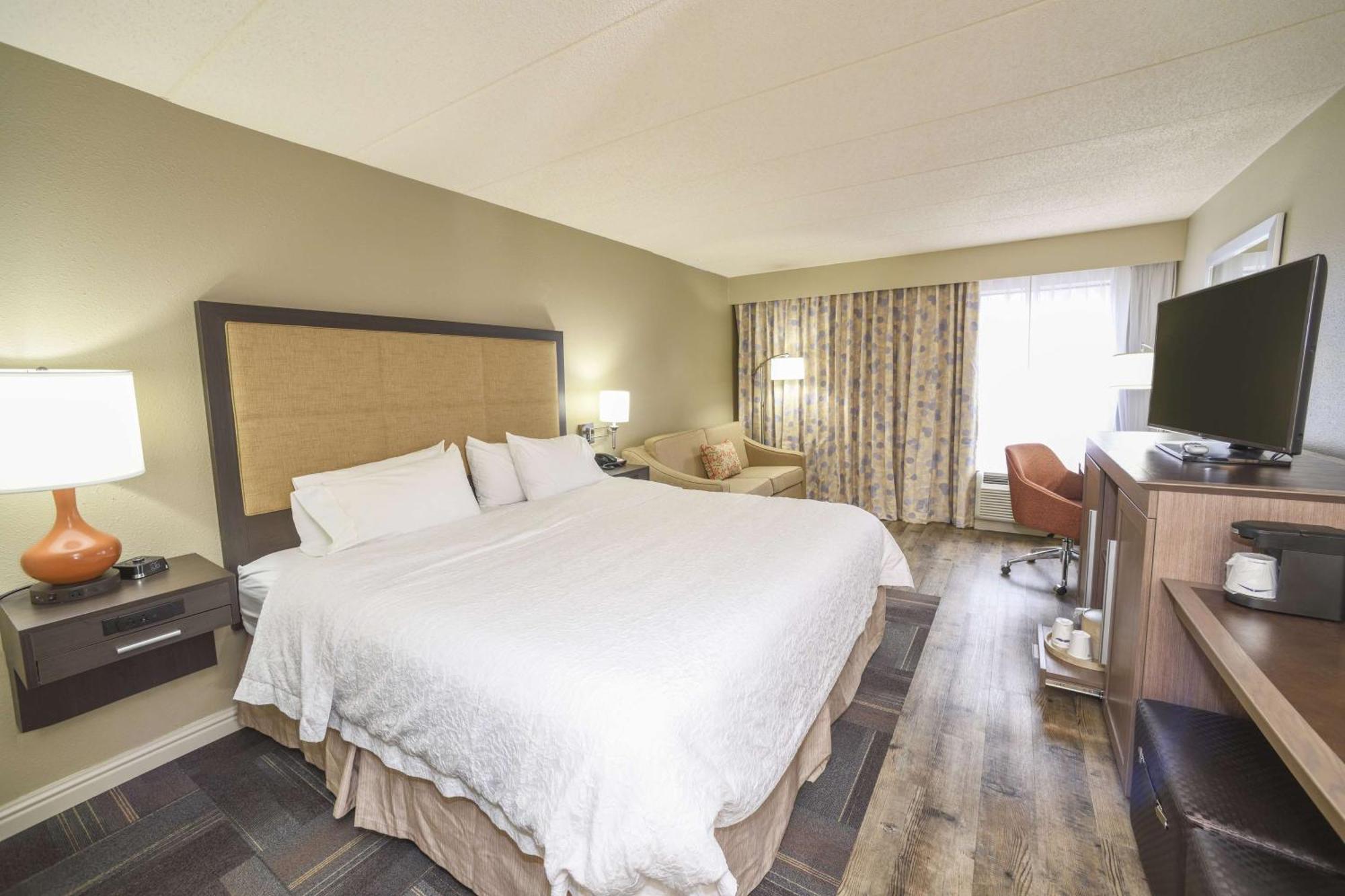 Hampton Inn Cincinnati Eastgate Екстериор снимка
