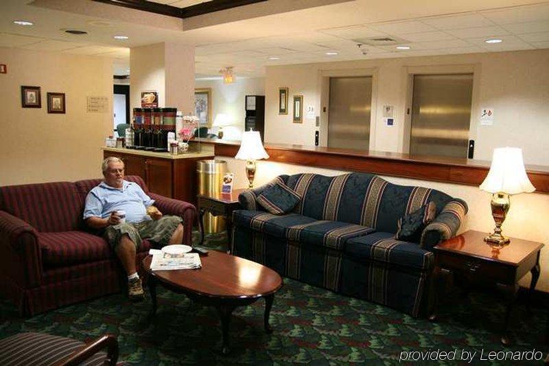 Hampton Inn Cincinnati Eastgate Интериор снимка